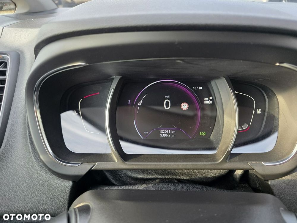 Renault Scenic - 30