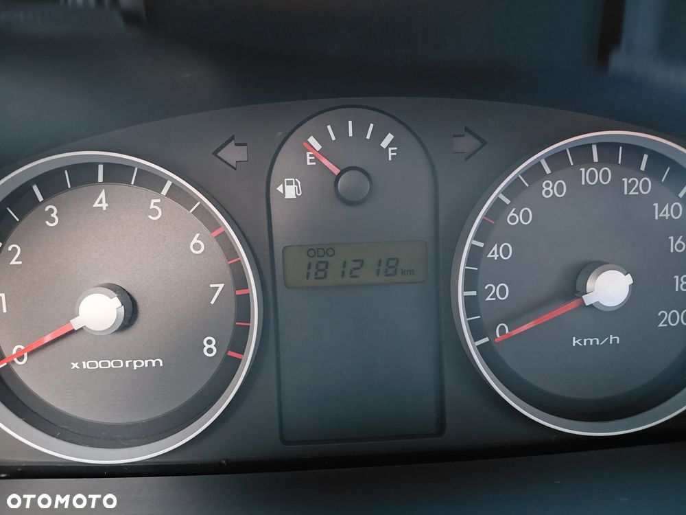 Hyundai Getz 1.1 Base - 8