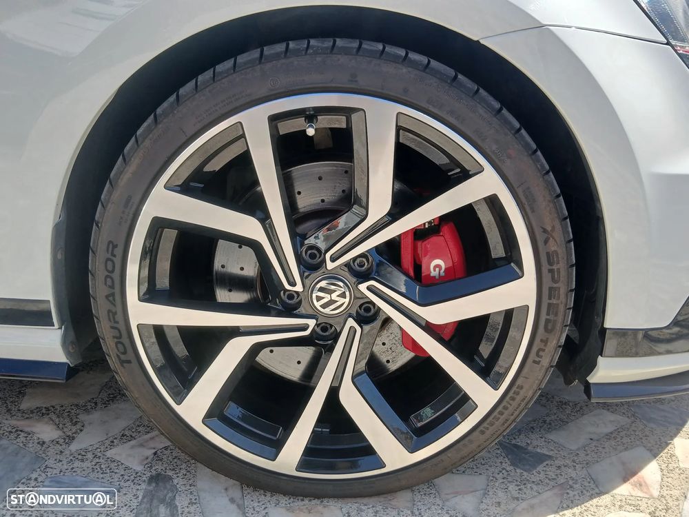 VW Golf GTI Clubsport DSG - 18