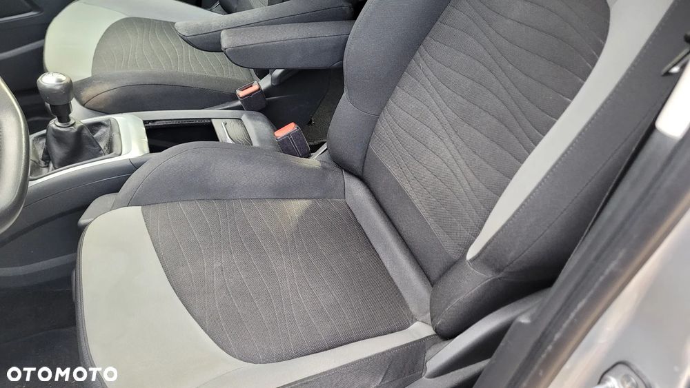 Citroën C4 Picasso e-HDi 115 Exclusive - 27