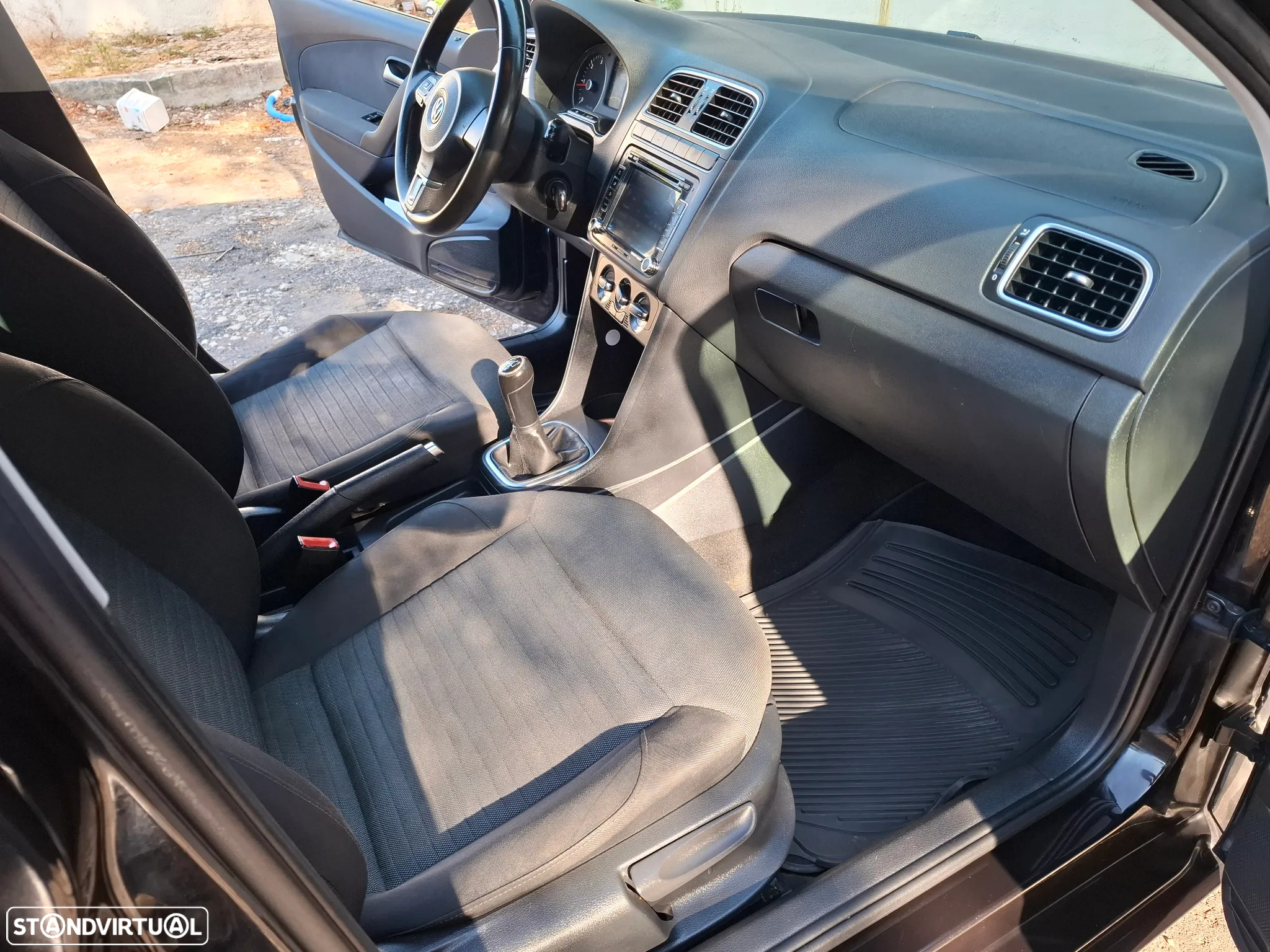 VW Polo 1.6 TDI Confortline - 11