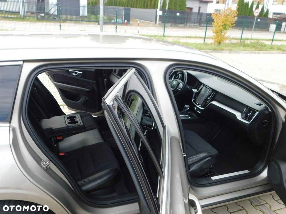Volvo V60 - 10