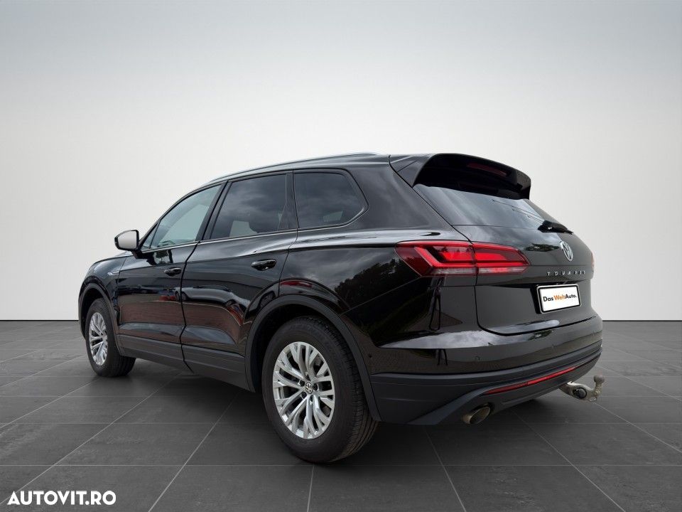 Volkswagen Touareg - 8