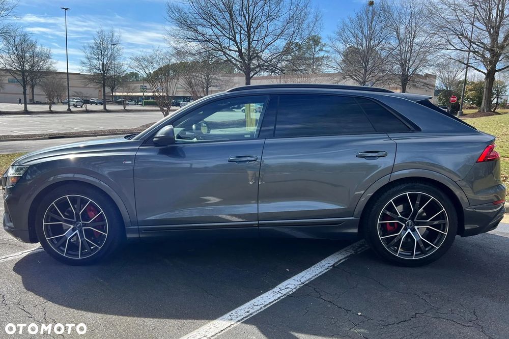 Audi Q8 - 5