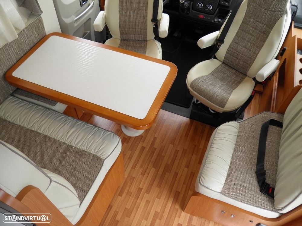 Giottiline G-Line 938 (Cama central) - 2