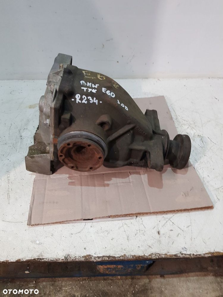 dyferencjał most tył 7502965 bmw e60 e61 lci eu 3.0d - 3