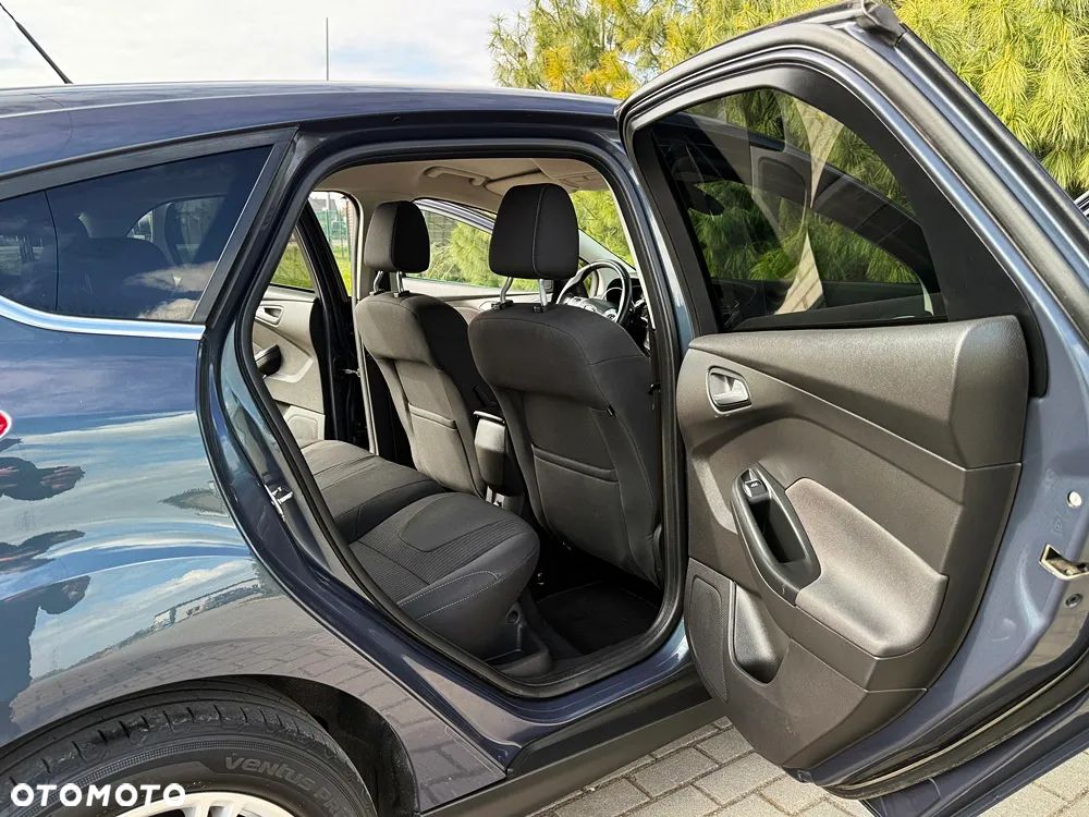 Ford Focus 1.6 TDCi DPF Titanium - 23