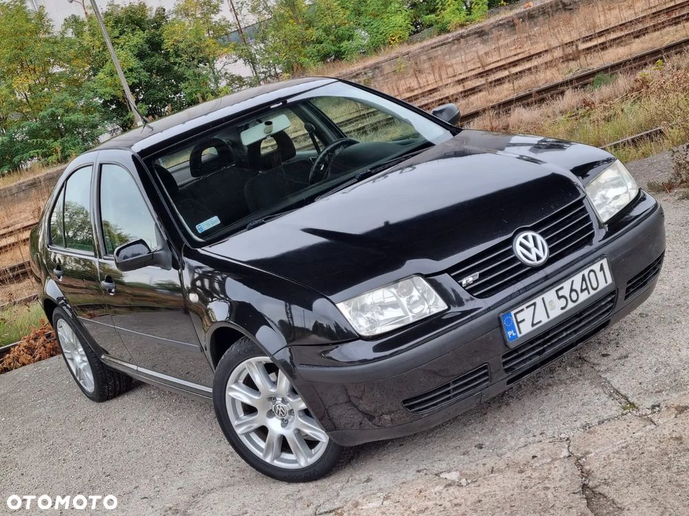 Volkswagen Bora Variant 1.6 - 4