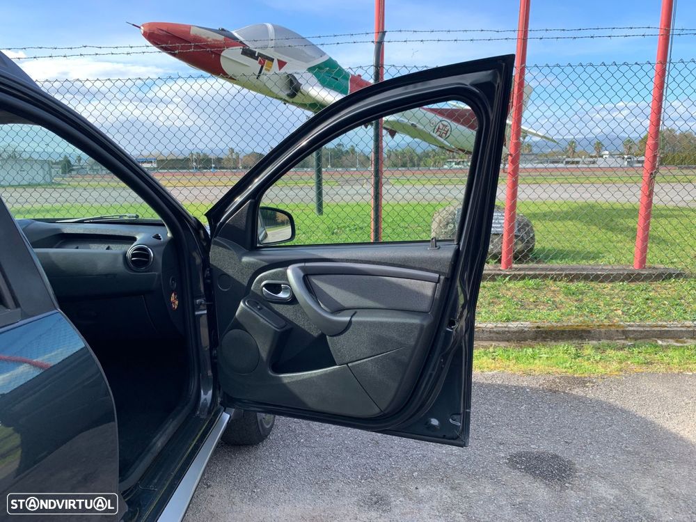 Dacia Duster 1.5 dCi SL Urban Explorer - 43