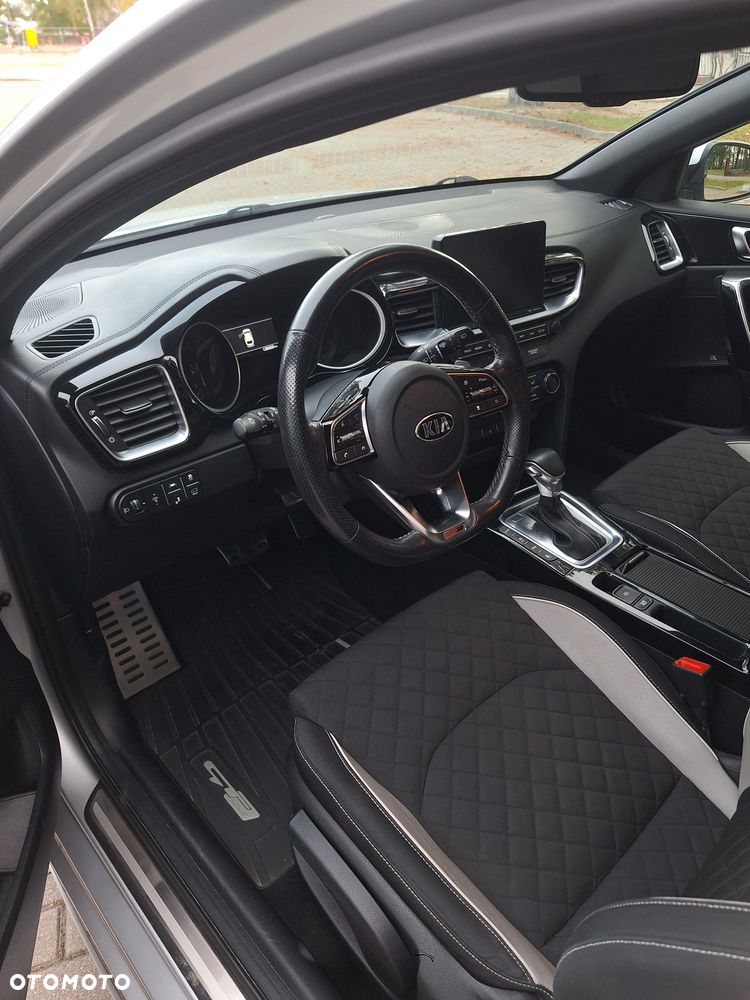Kia ProCeed 1.4 T-GDI GT Line DCT - 9