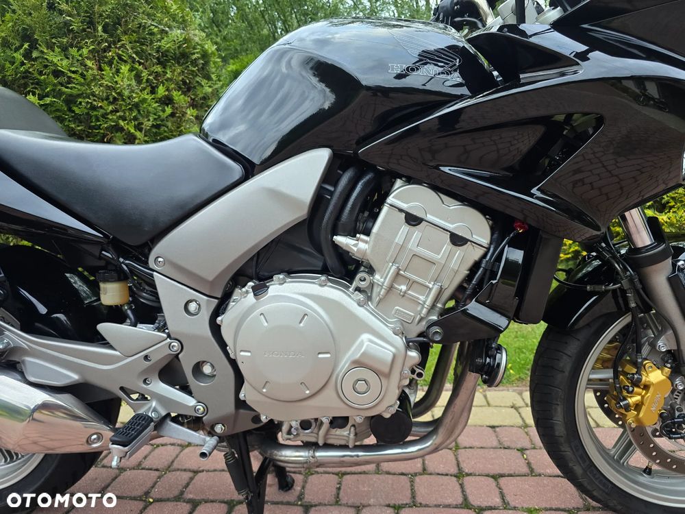 Honda CBF - 24