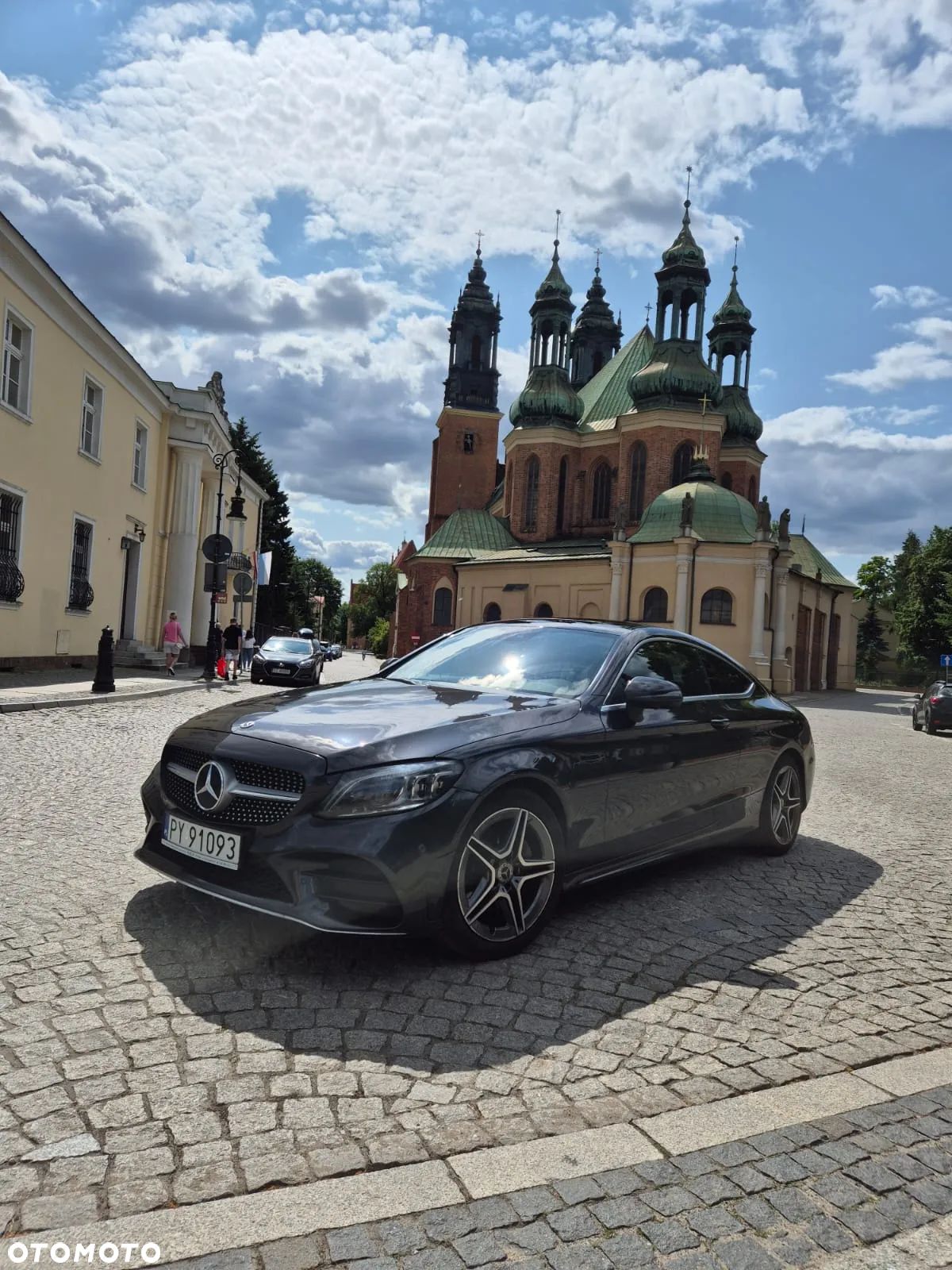Mercedes-Benz Klasa C 220 d Coupe 9G-TRONIC AMG Line - 1