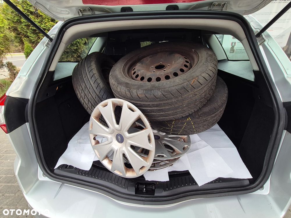 Ford Mondeo 2.0 TDCi Business Edition - 29