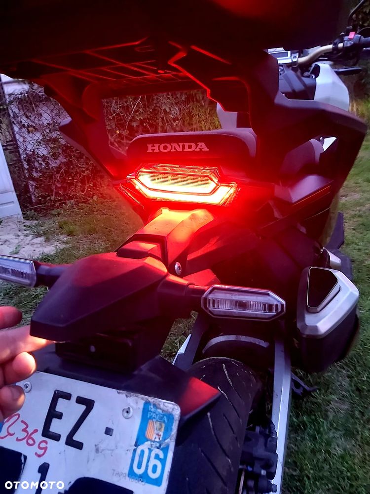 Honda X-ADV - 17