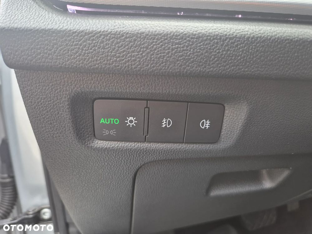 Skoda Octavia 2.0 TDI Style DSG - 26