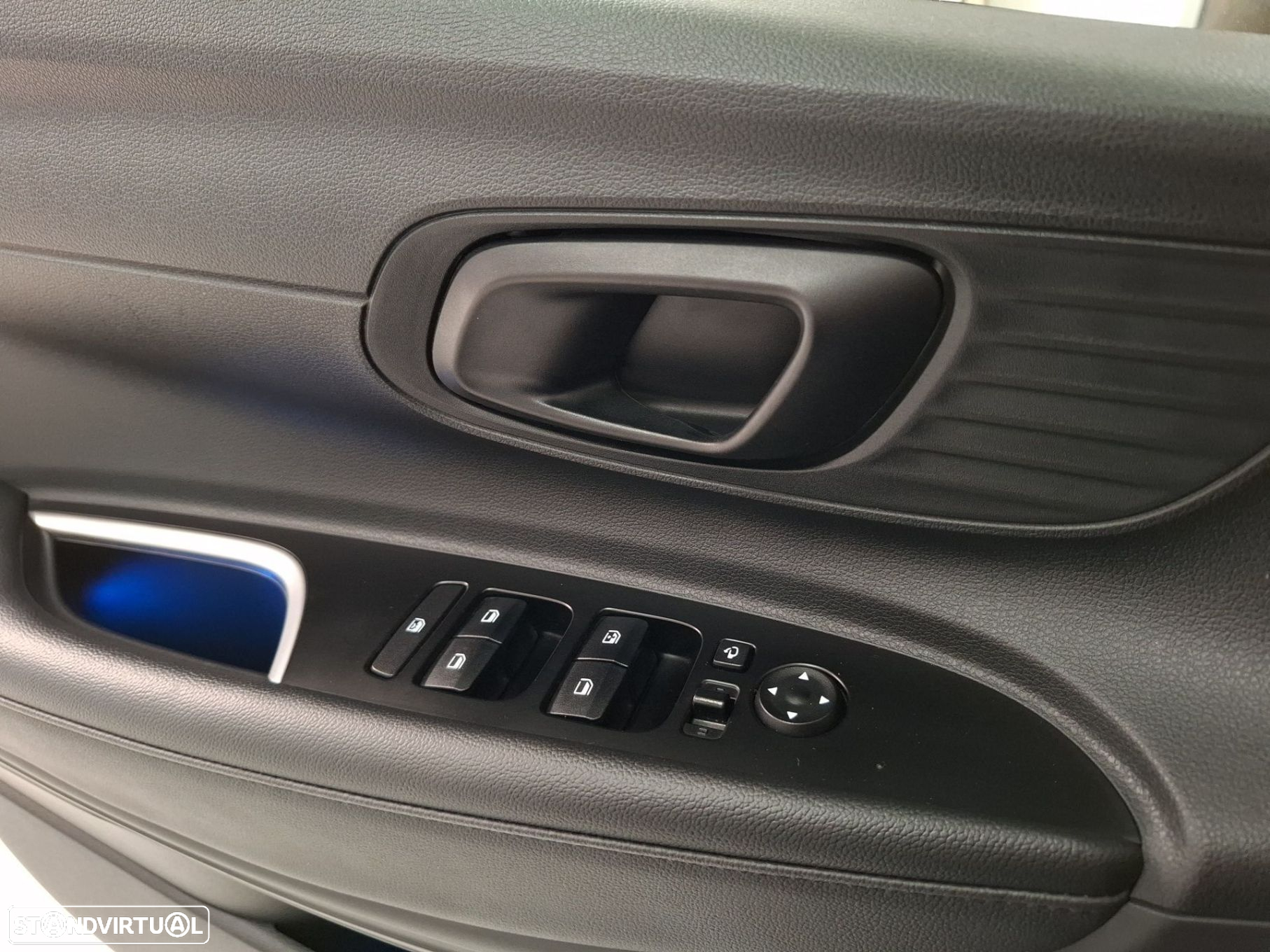 Hyundai Bayon 1.0 T-GDI Premium TT - 21