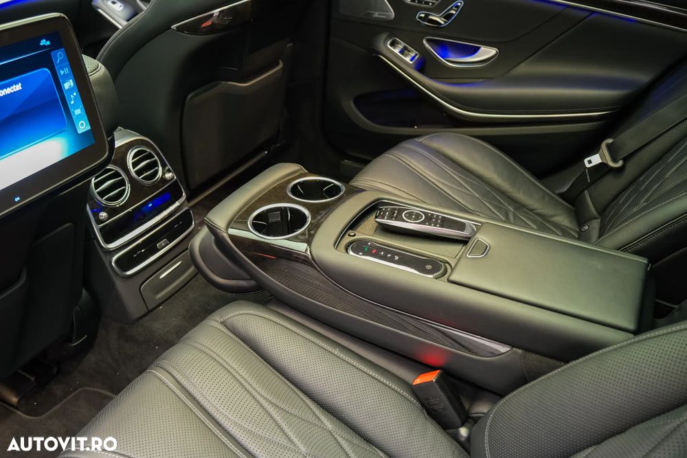 Mercedes-Benz S AMG 63 4MATIC Long Aut. - 30