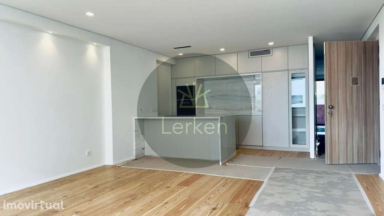 T2 Penthouse | Terraço Privativo | Centro Guimarães - Grande imagem: 3/28