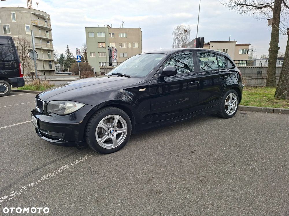 BMW Seria 1 118d - 6