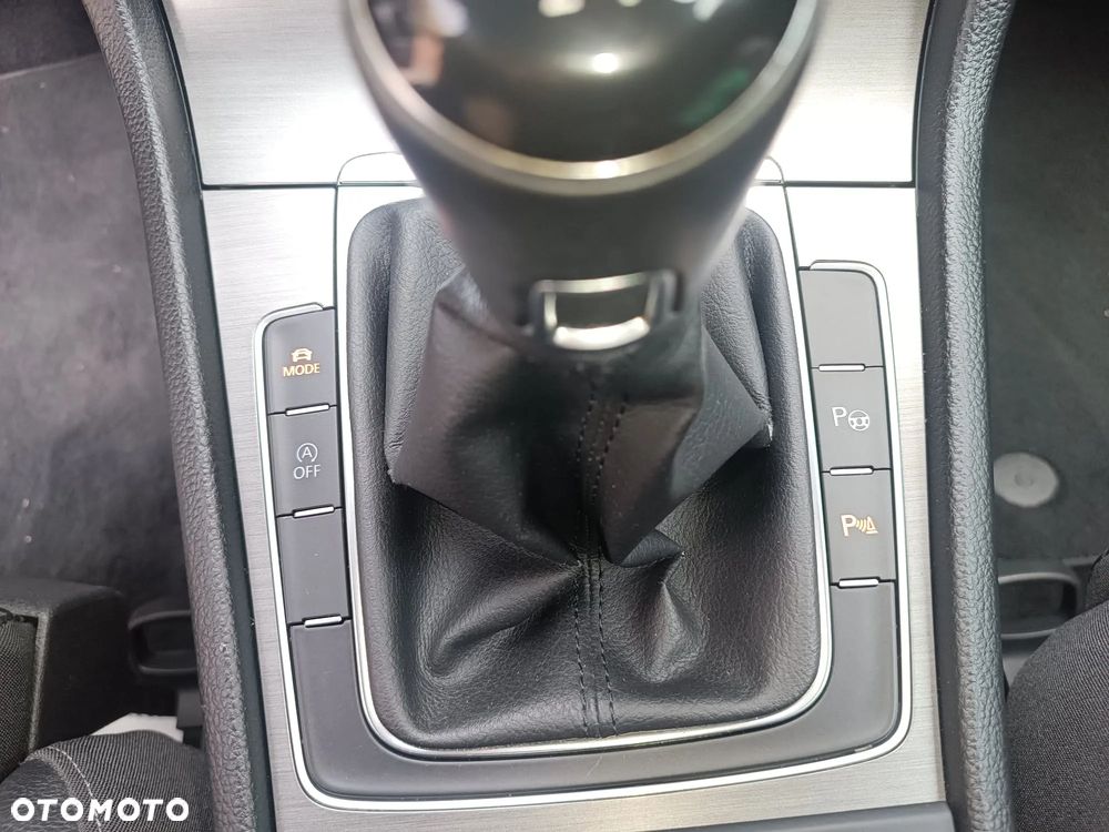 Volkswagen Golf 1.4 TSI BlueMotion Technology Cup - 15
