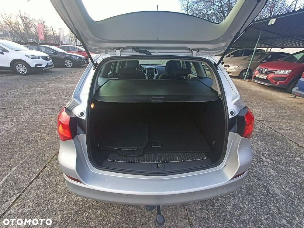 Opel Astra 1.4 ecoFLEX - 31