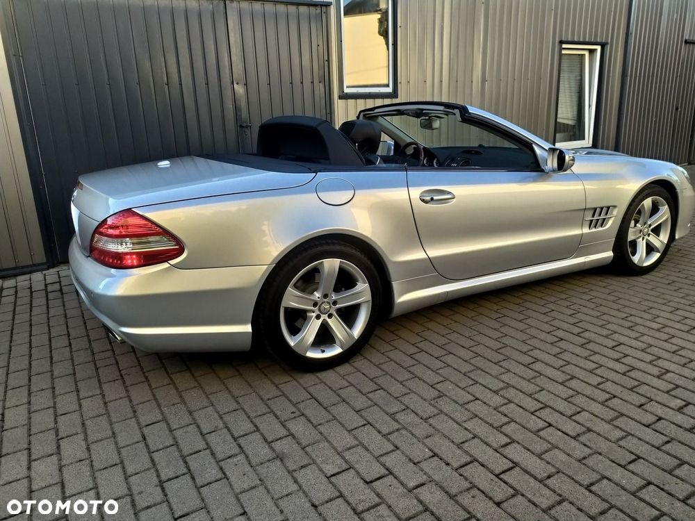 Mercedes-Benz SL - 8