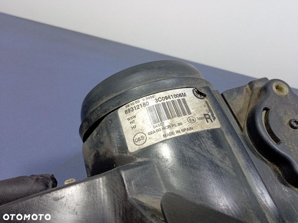 VW PASSAT B6 05- REFLEKTOR PRAWY EU 3C0941006M - 8