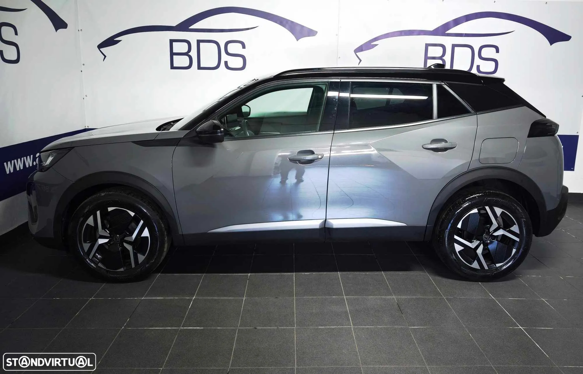 Peugeot 2008 1.2 PureTech Allure Pack - 4