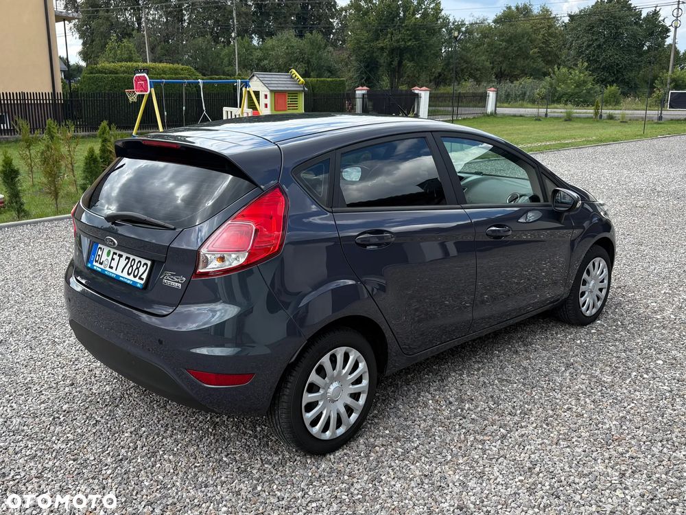 Ford Fiesta 1.25 Titanium EU5 - 10