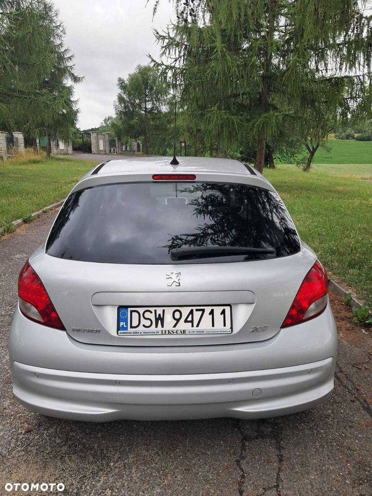 Peugeot 207 - 4