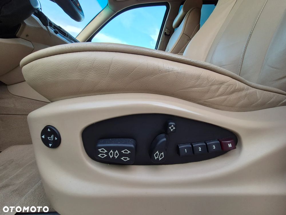 BMW X5 4.4 i Edition Exclusive Sport - 26