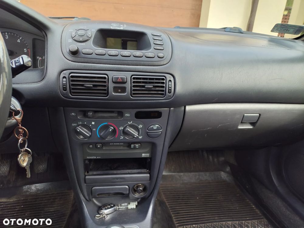 Toyota Corolla 2.0 D-4D Sol - 5