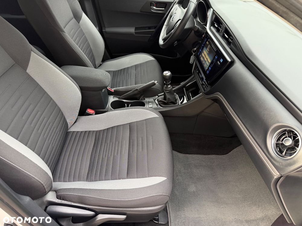 Toyota Auris 1.2 Turbo Comfort - 18