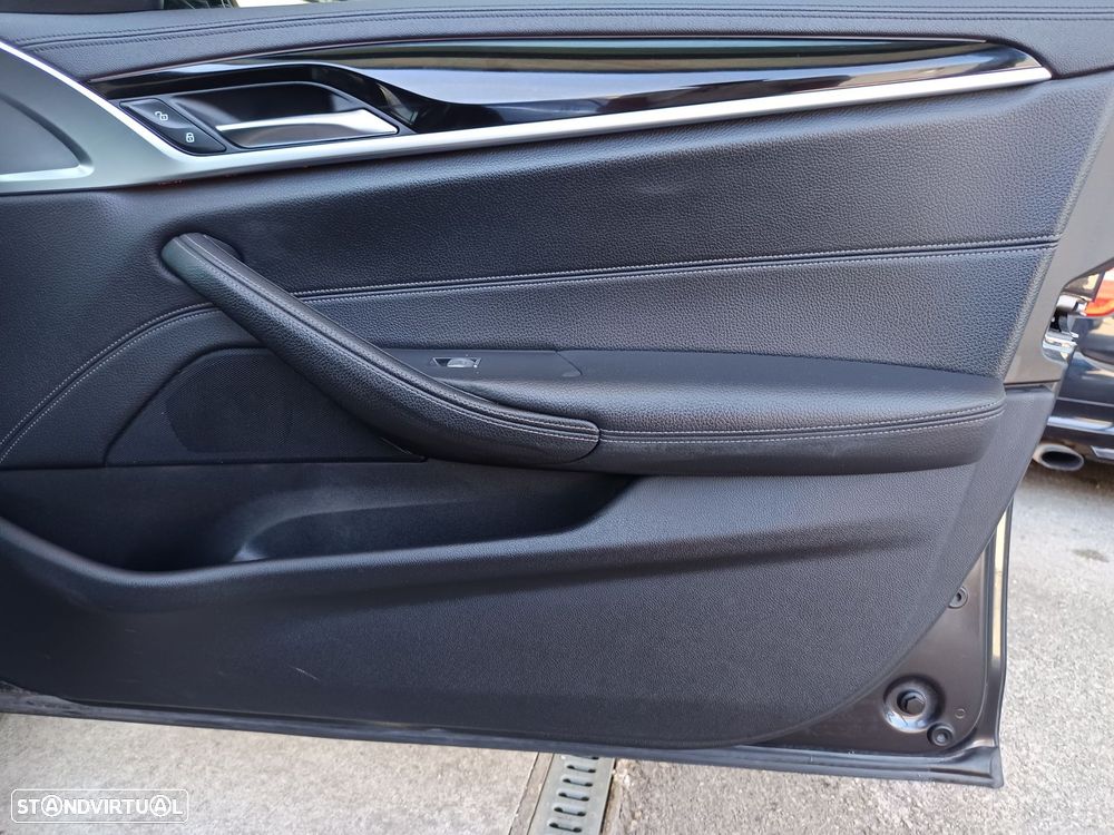 BMW 520 d Line Luxury Auto - 38