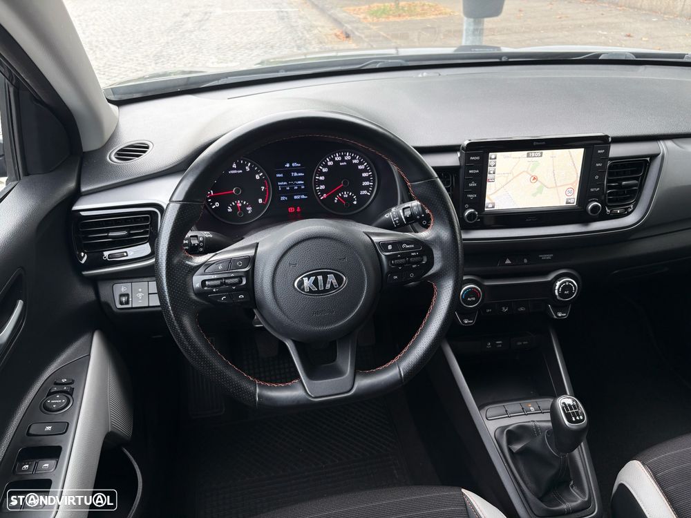Kia Stonic 1.0 T-GDI Tech - 26