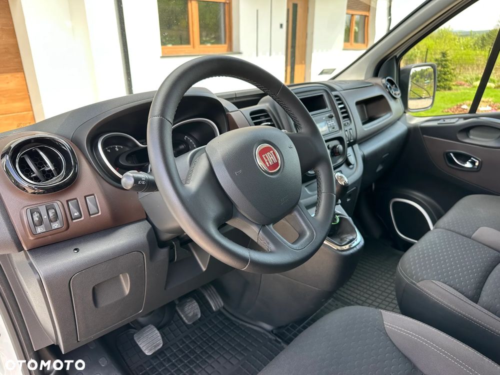 Renault Trafic - 11