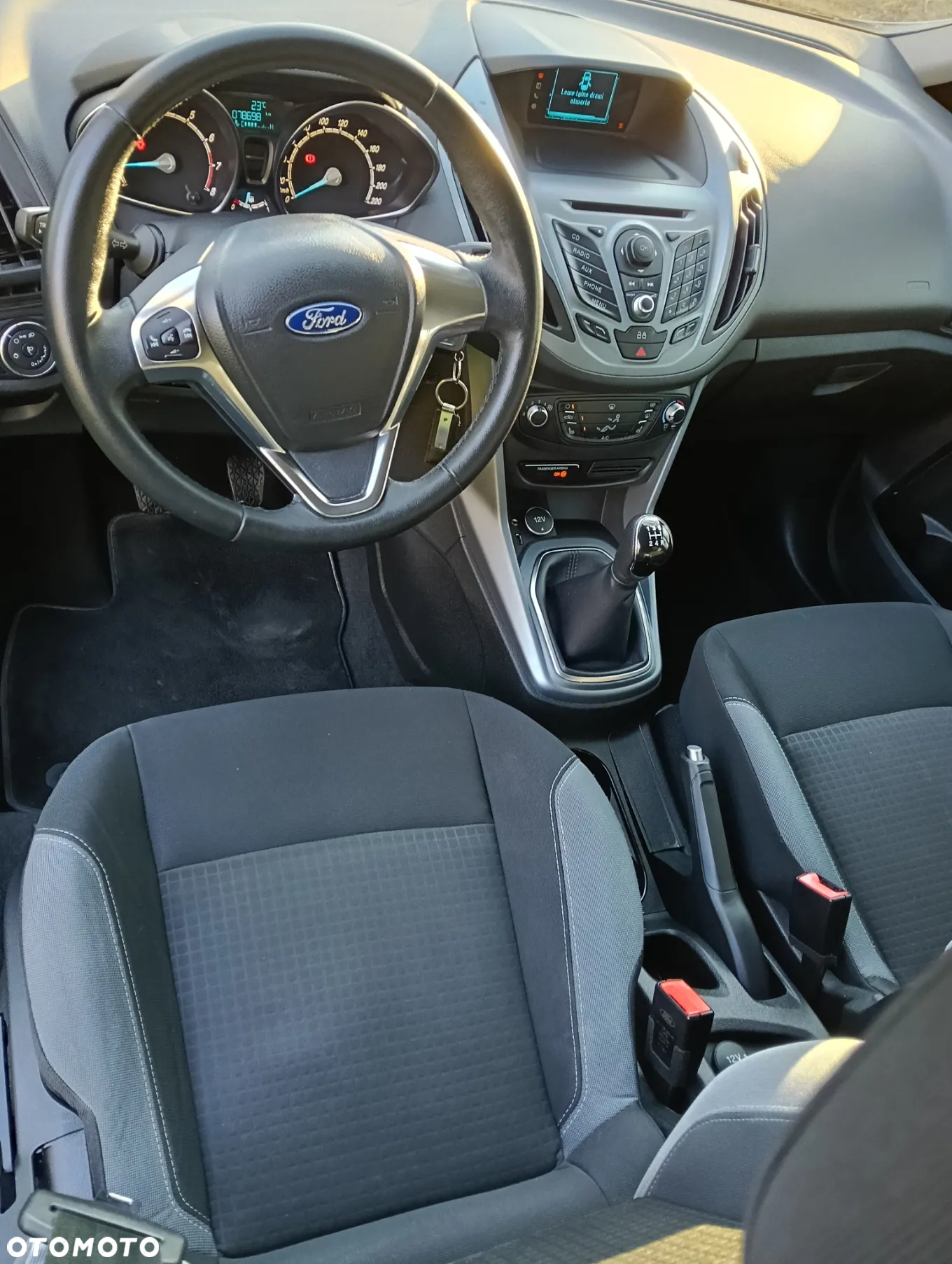 Ford B-MAX 1.4 Ambiente - 13