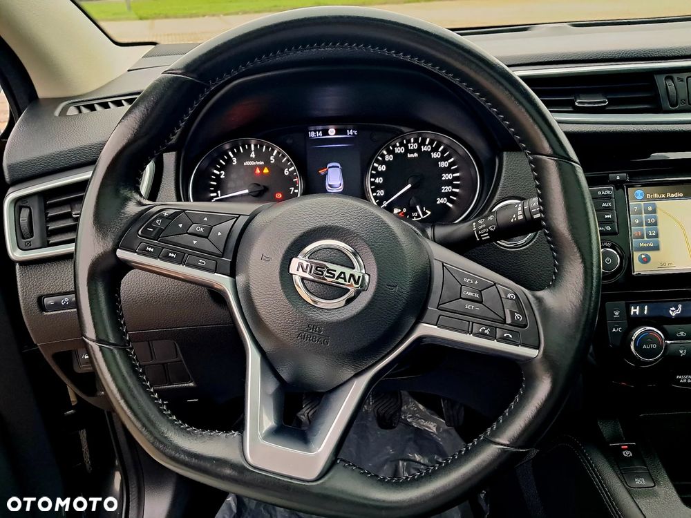 Nissan Qashqai 1.2 DIG-T N-Vision EU6 - 15
