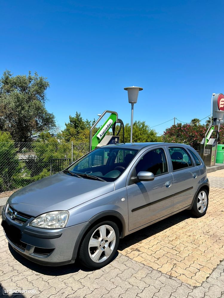 Opel Corsa 1.2 Twinport Silver - 2