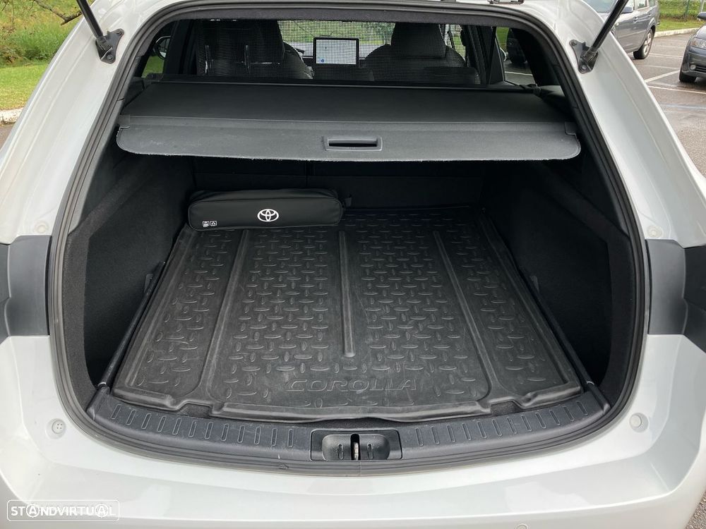 Toyota Corolla Touring Sports 1.8 Hybrid Comfort Plus - 10