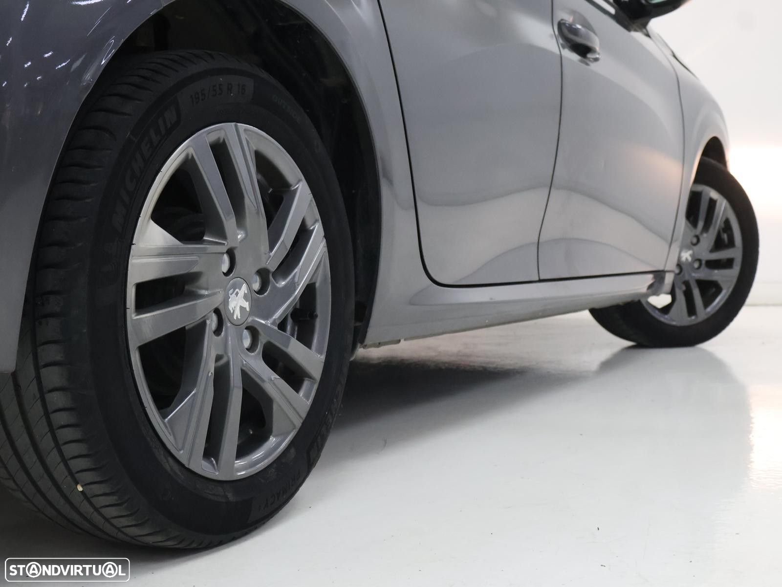 Peugeot 208 1.2 PureTech Active Pack - 10