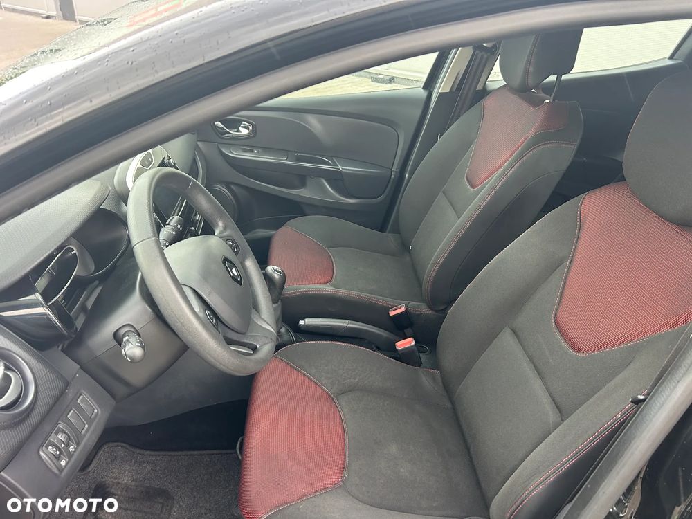 Renault Clio 1.2 16V 75 Business - 21