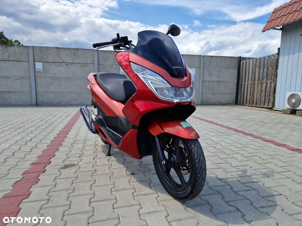 Honda PCX - 1