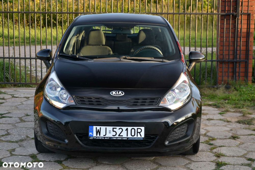 Kia Rio 1.2 Dream Team Edition - 11