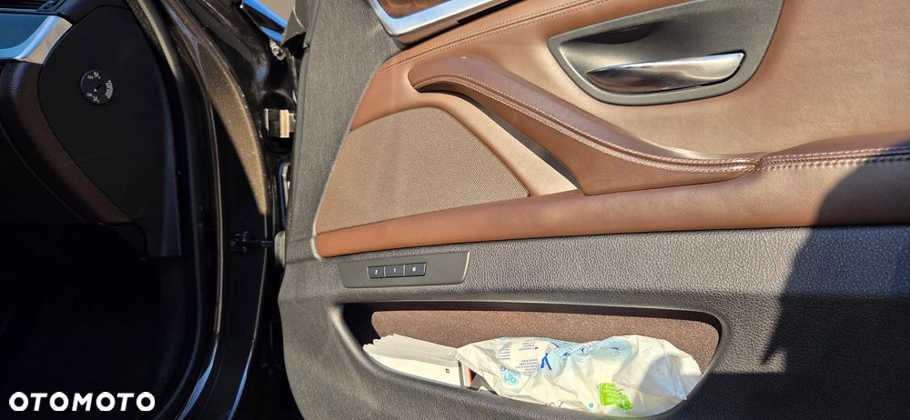 BMW Seria 5 535d xDrive Sport-Aut Luxury Line - 17