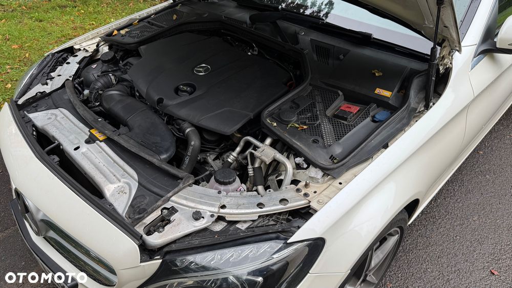 Mercedes-Benz Klasa C 250 (BlueTEC) d 4Matic T 7G-TRONIC AMG Line - 22