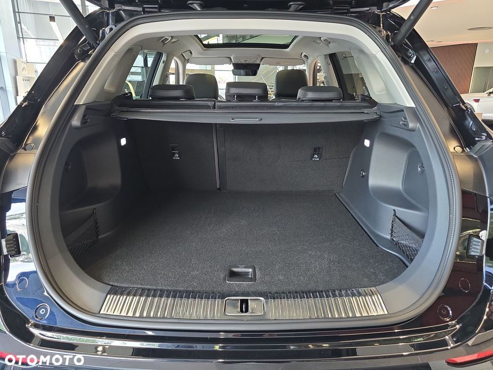 Hongqi HS5 2.0T Executive AWD - 11