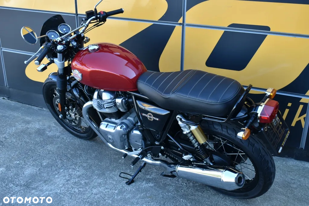 Royal Enfield Interceptor - 8