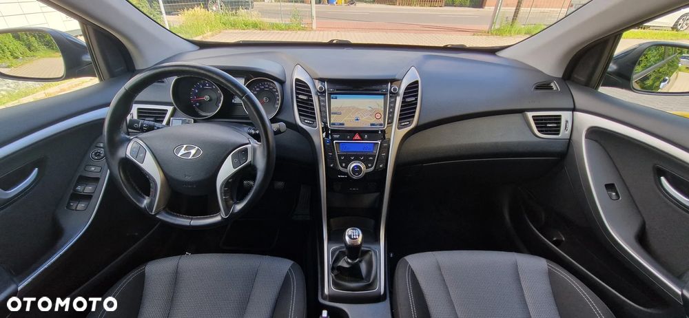 Hyundai i30 1.4 Premium - 28