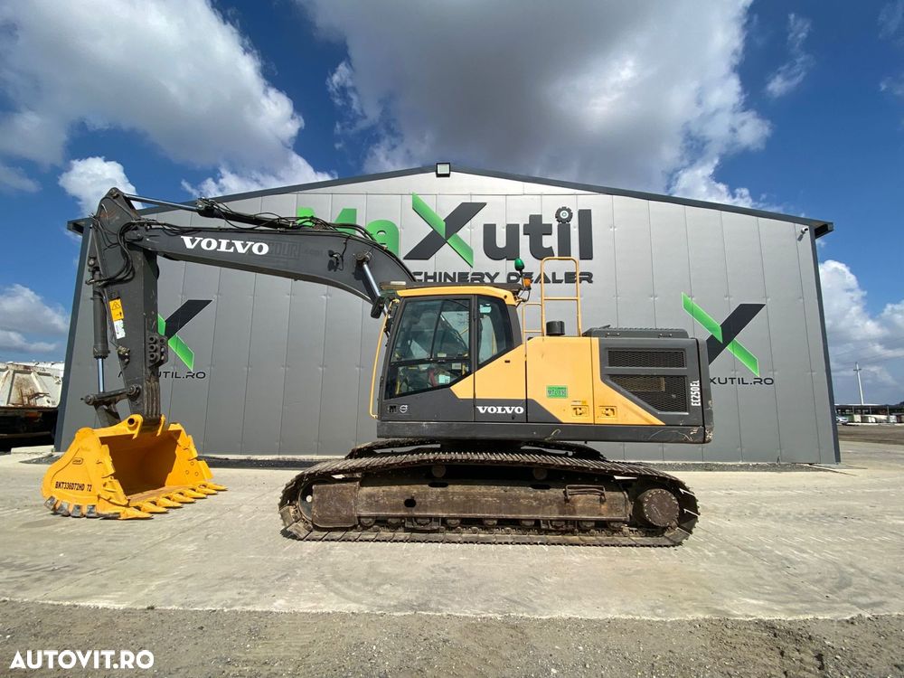 Volvo EC 250 EL Excavator